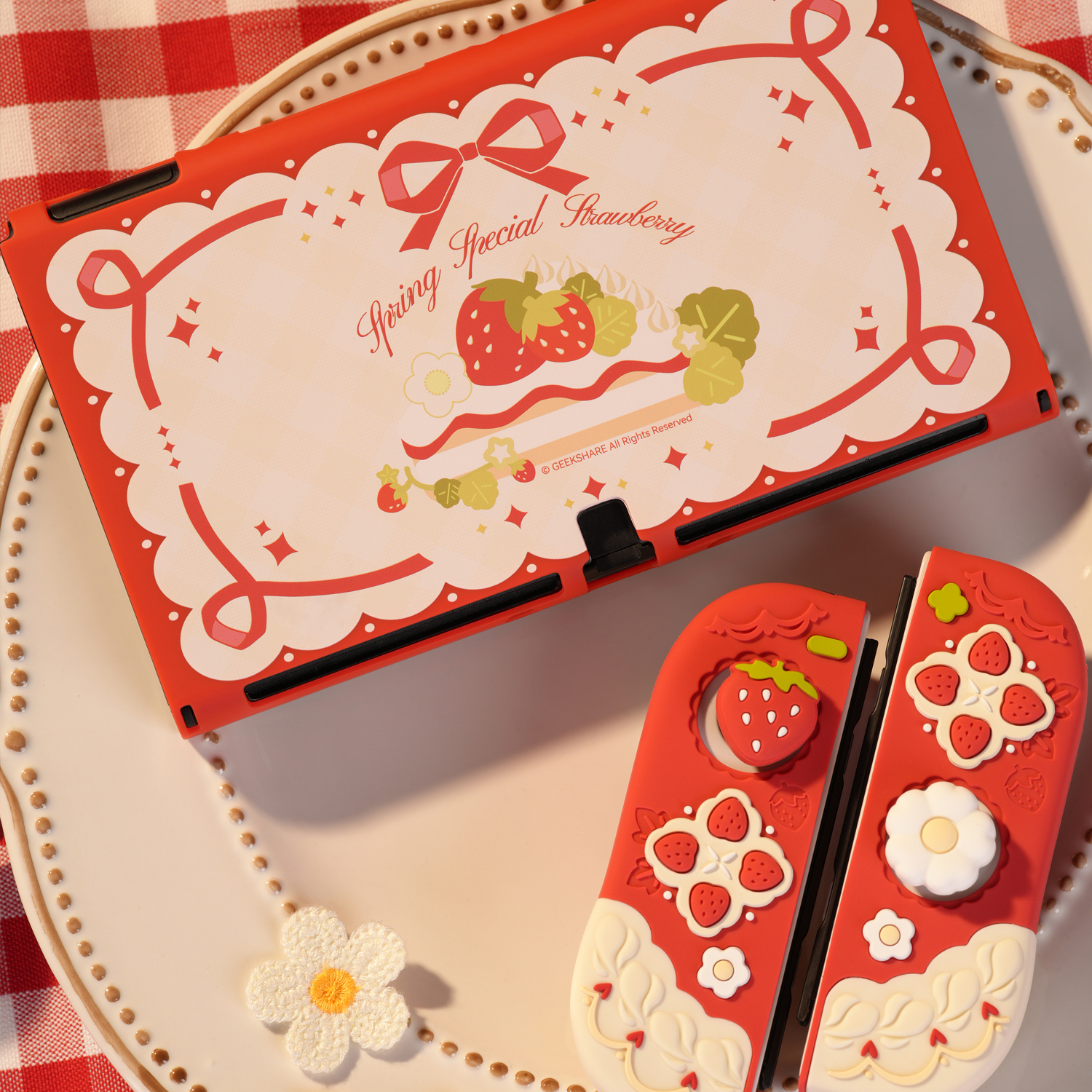 Geekshare Silicone Protective  - Strawberry Huller ulasan dan harga
